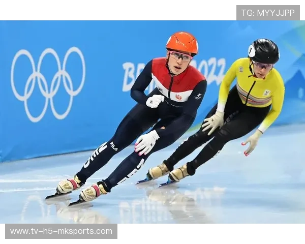 中国短道速滑险胜对手，世界纪录被刷新